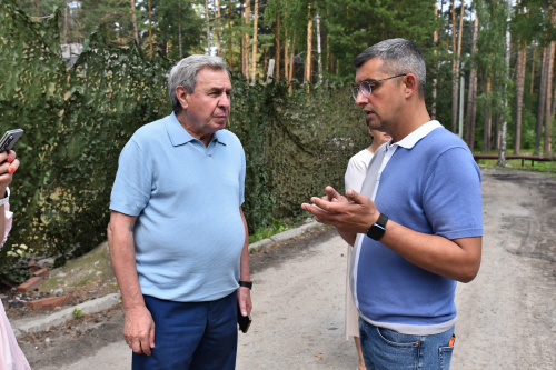 В центре внимания – патриотика: Владимир Городецкий посетил парк «Авангард»