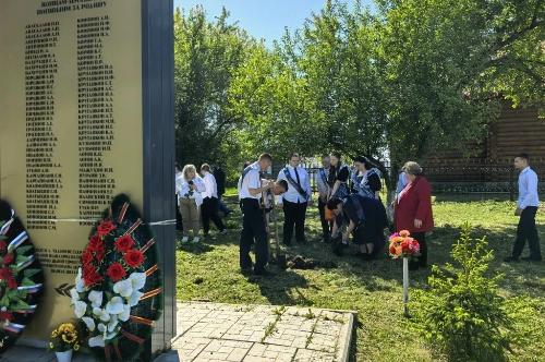 Более 25 000 детей и педагогов участвовали во Всероссийской акции «Сад Памяти»
